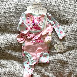 NWT Unicorn baby girl 3-6 no 9 piece set